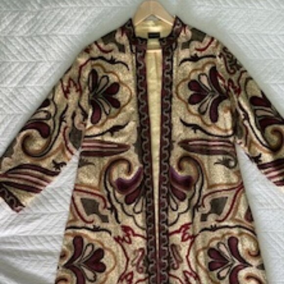 Intricate Hand Embroidered Indian Tapestry Coat/Jacket - Picture 6 of 6
